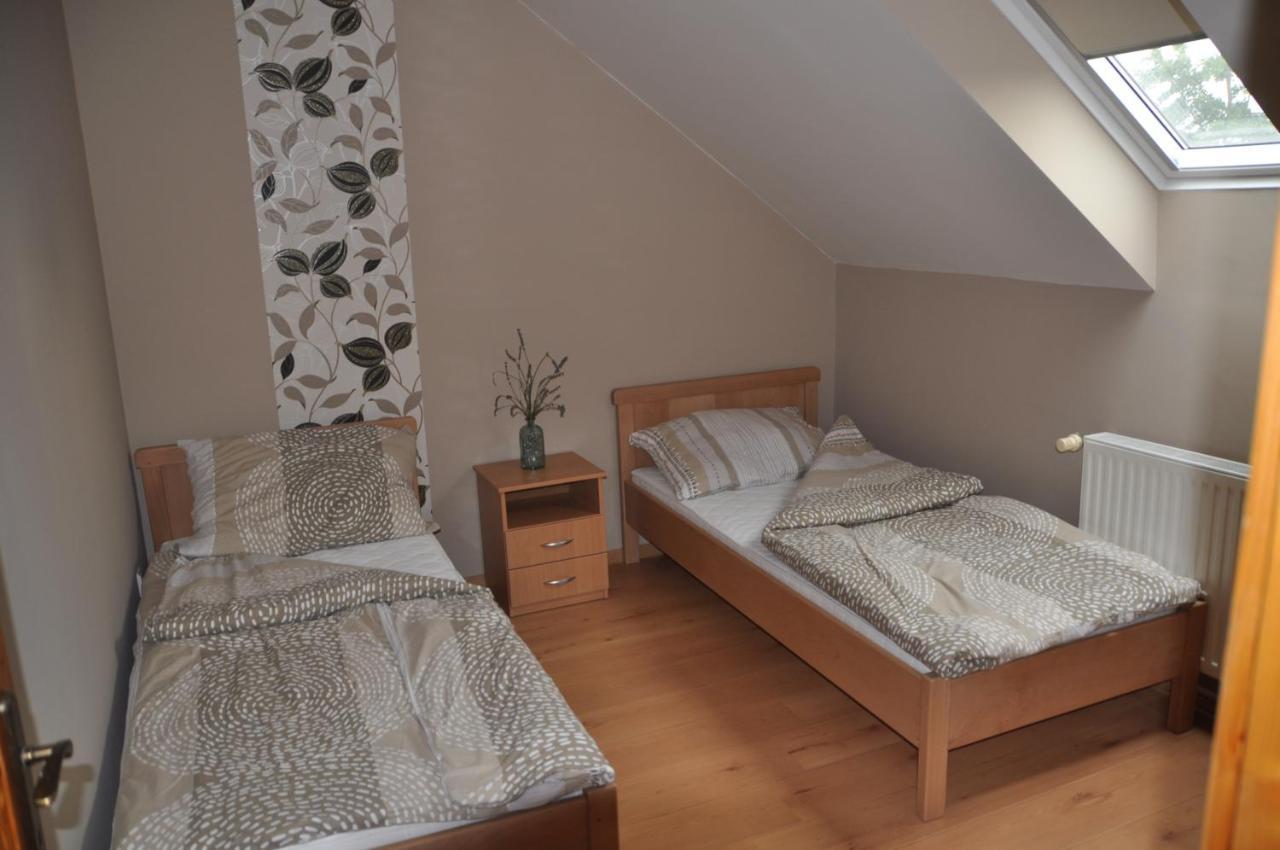 Gyorszem Apartman Esterno foto