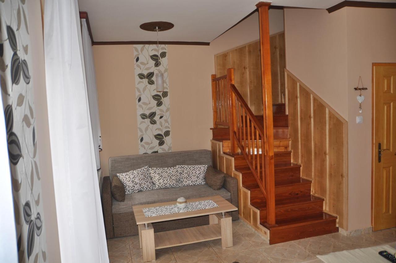 Gyorszem Apartman Esterno foto